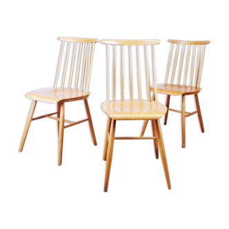 Chairs at Pinnstolar sticks game