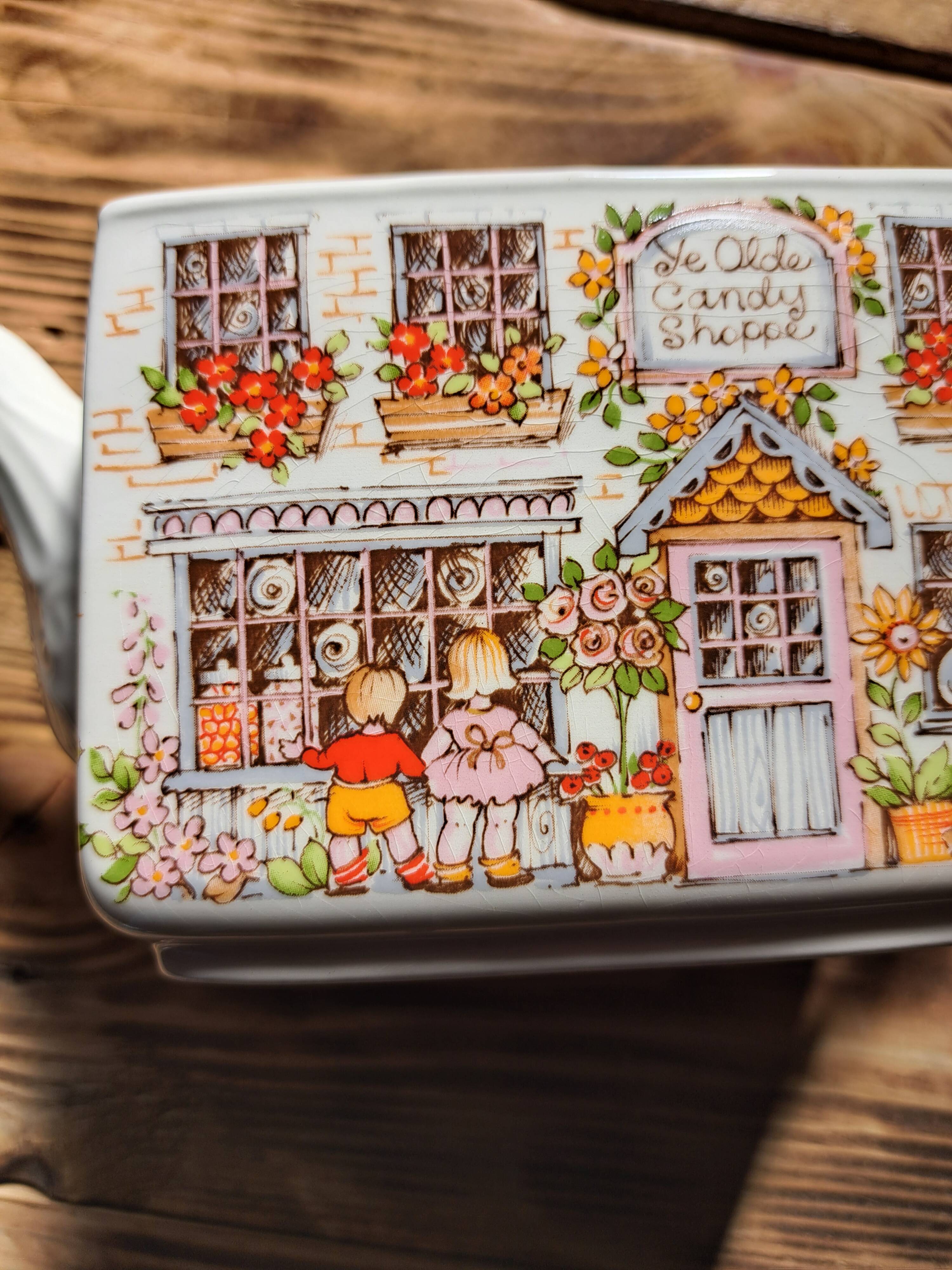 Sadler "Ye Olde Candy Shoppe" Cottage Core English Earthenware Teapot