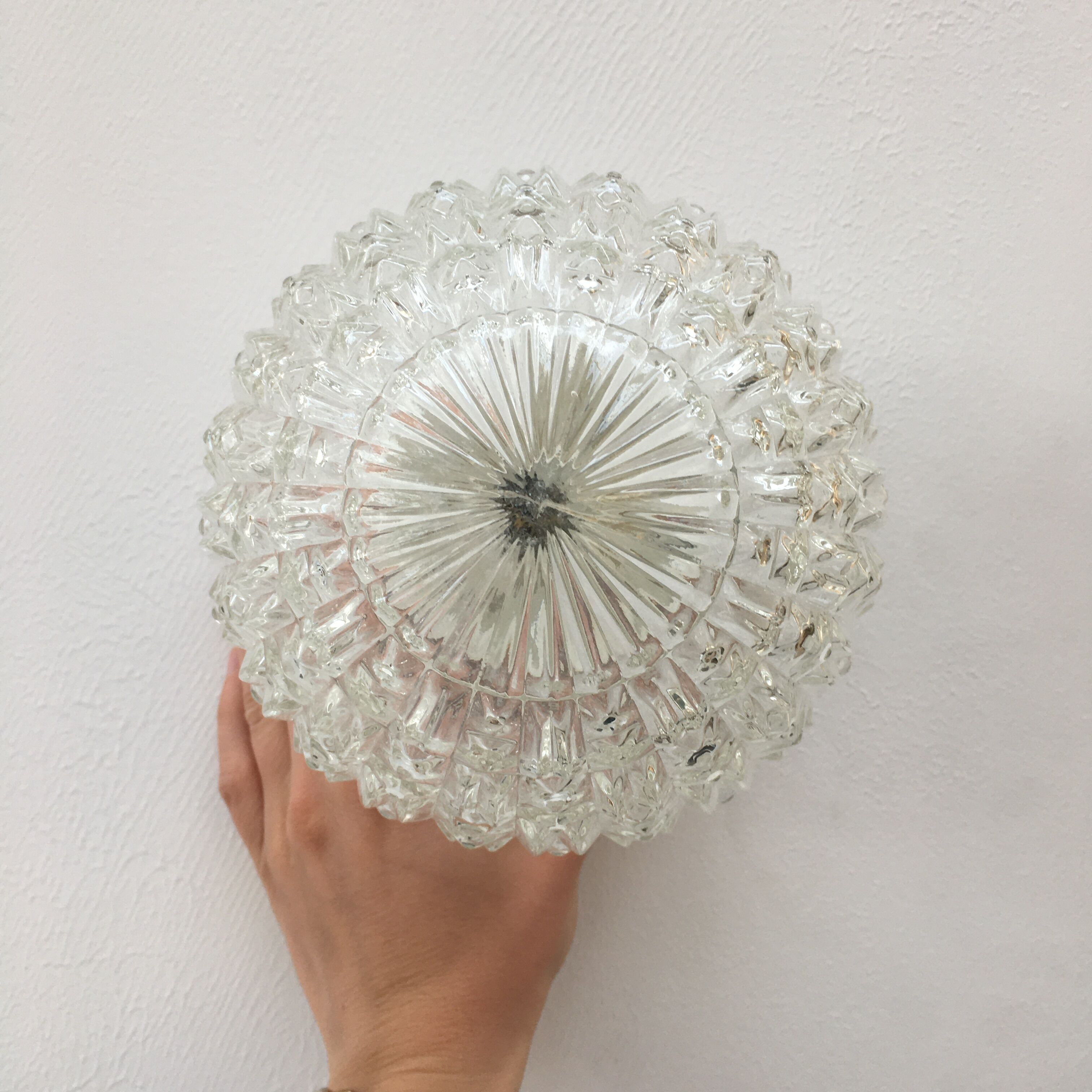 Vintage ball wall lamp