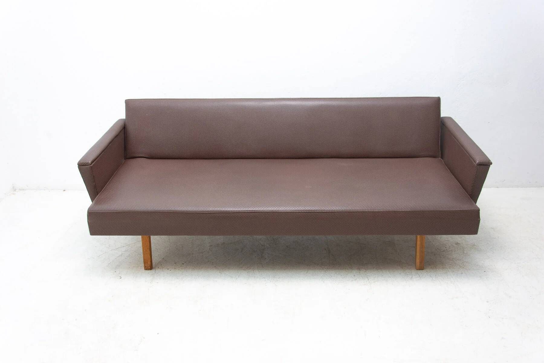 Vintage Eastern Bloc sofa, mid-century seating, 1970s, Czechoslovakia
