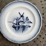 Set of 7 small dessert plates, Saint Amandinoire, Saint Amand decorated with sailboats
