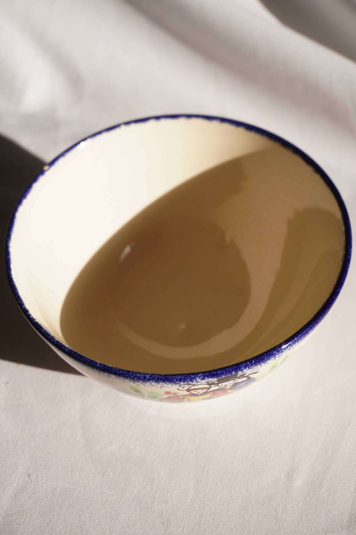 Breton (Quimper) porcelain bowl