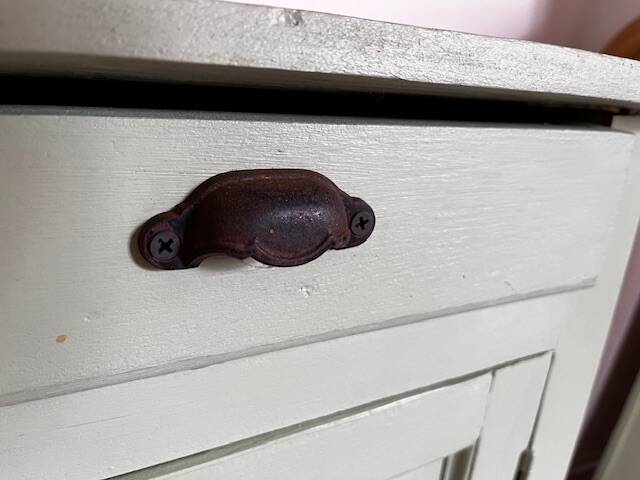 Green Parisian Buffet