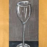 Illustration of a stemmed glass.