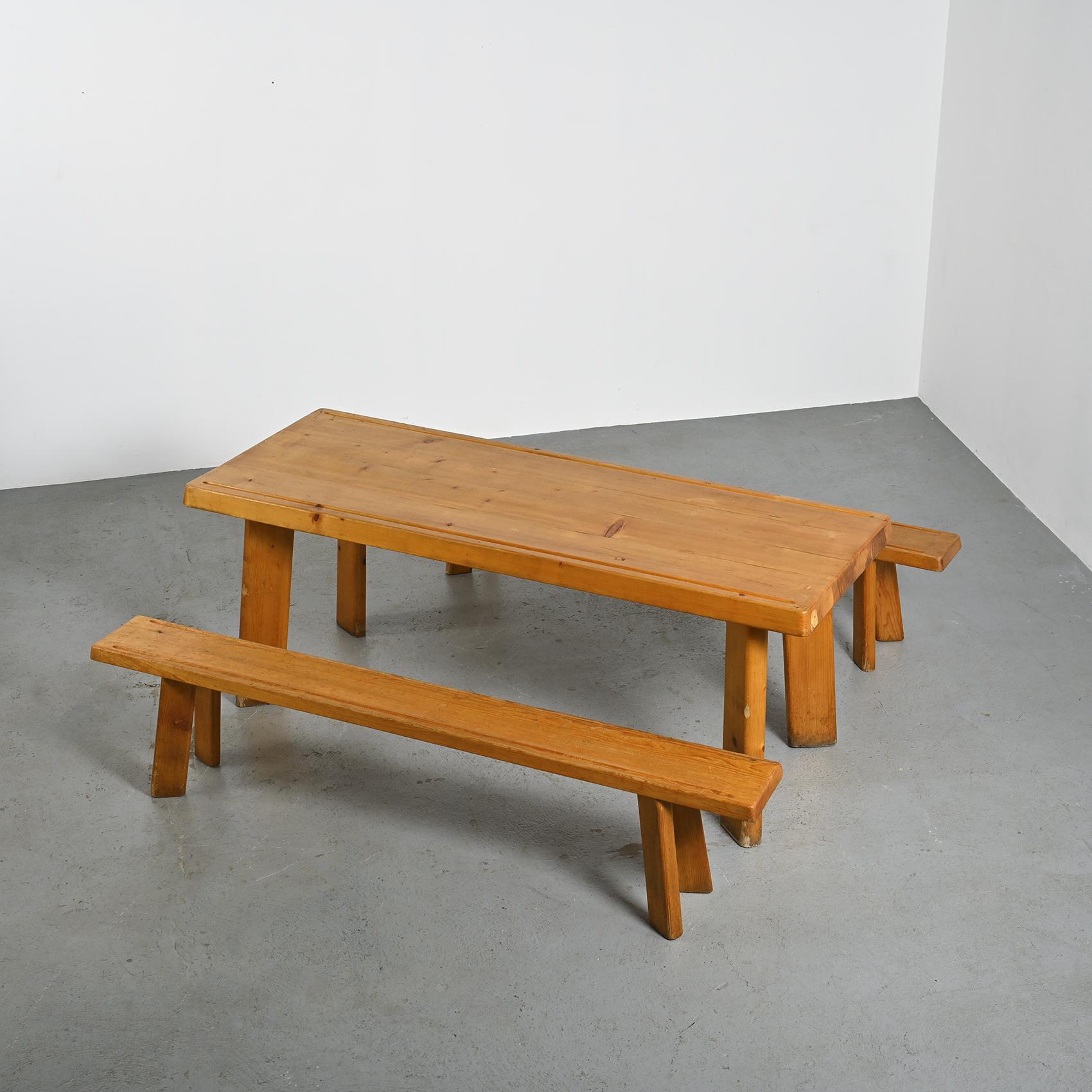 Table et bancs en mélèze par Christian Durupt, vers 1960