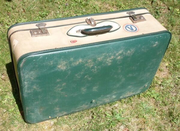 Valise en fibre vulcanisée vintage