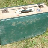 Vintage vulcanized fiber case
