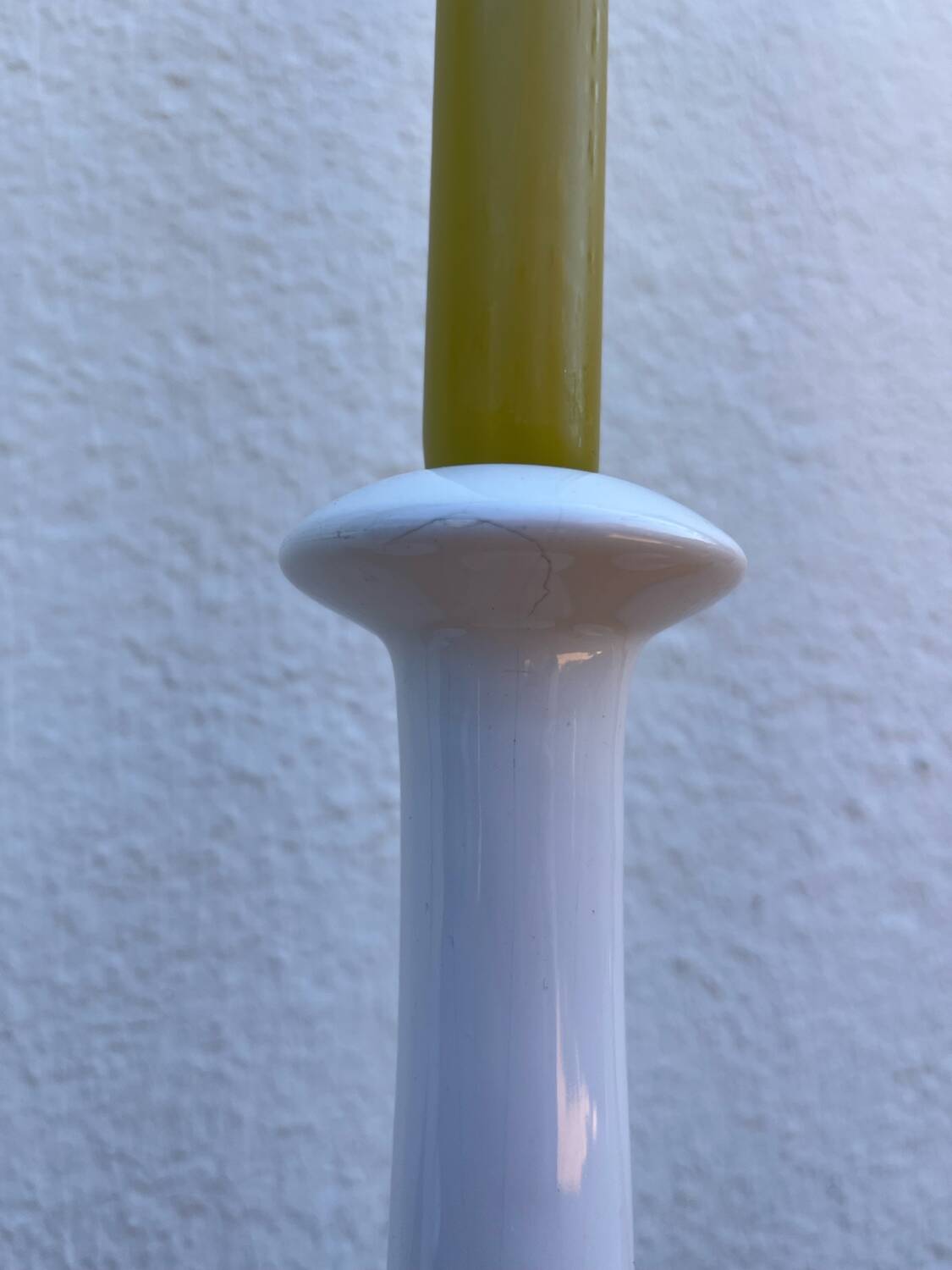 Set of 4 white ceramic candle holders