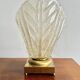 Lampe de table vintage en laiton et verre en forme de feuille