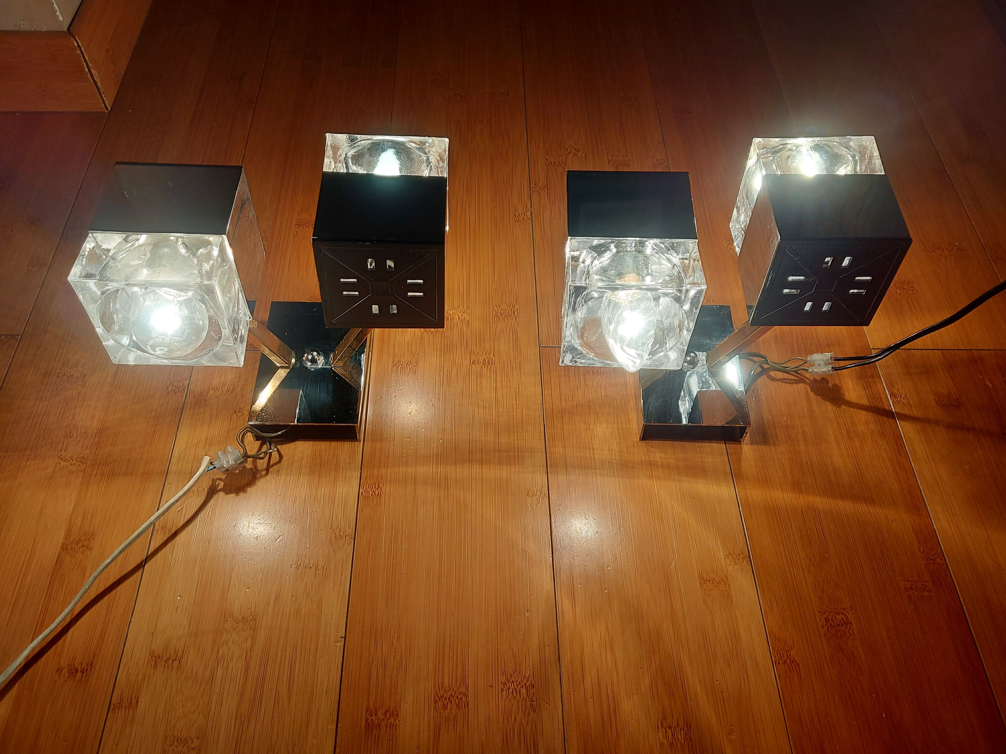 Paire d'appliques années 70, Sciolari