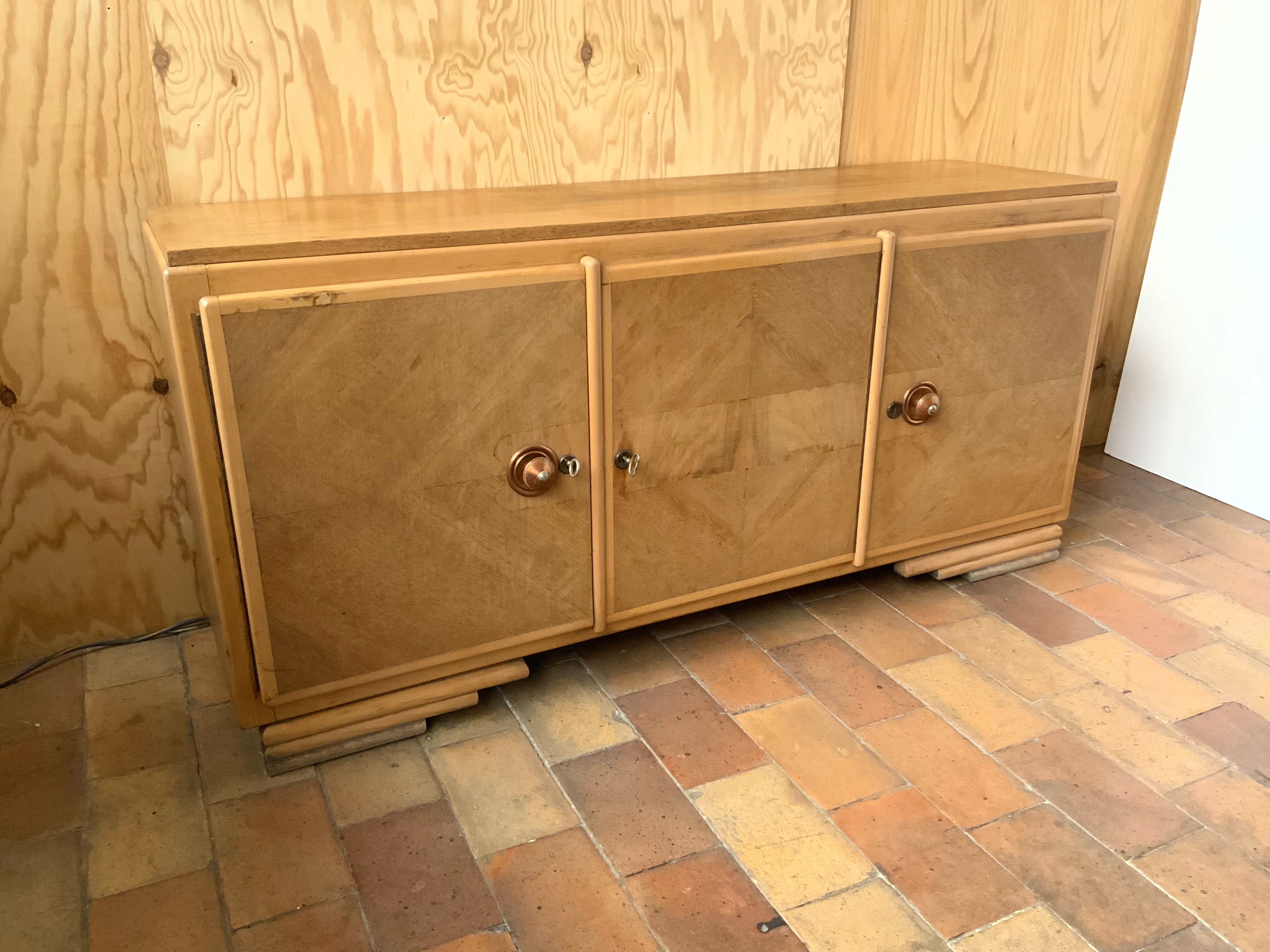 Sideboard