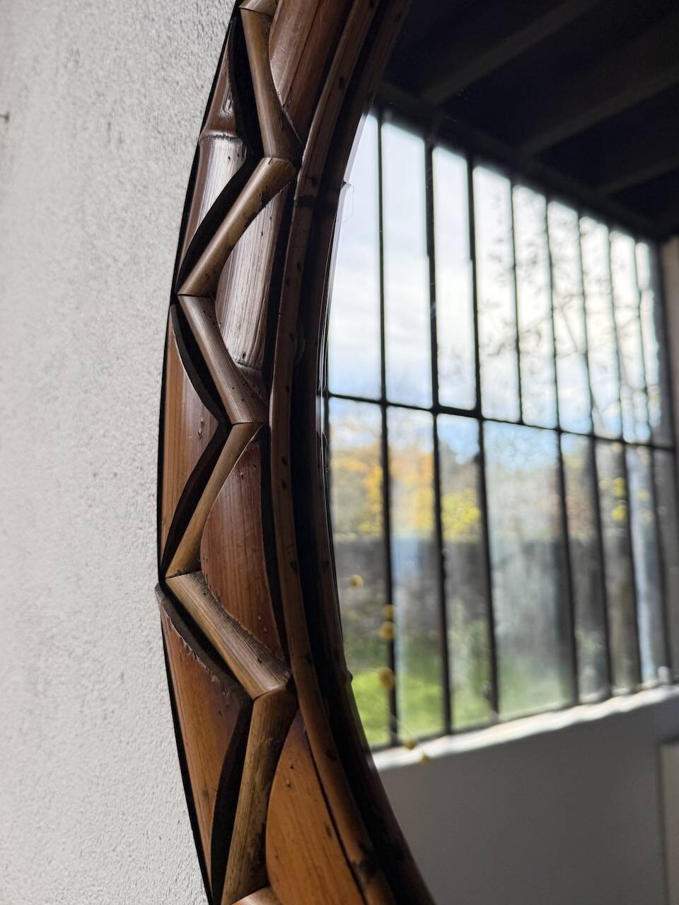 Round rattan mirror 1980