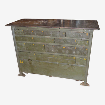 Metal workshop furniture for GMC Cckw 353 truck, US Army World War II 1941/1945