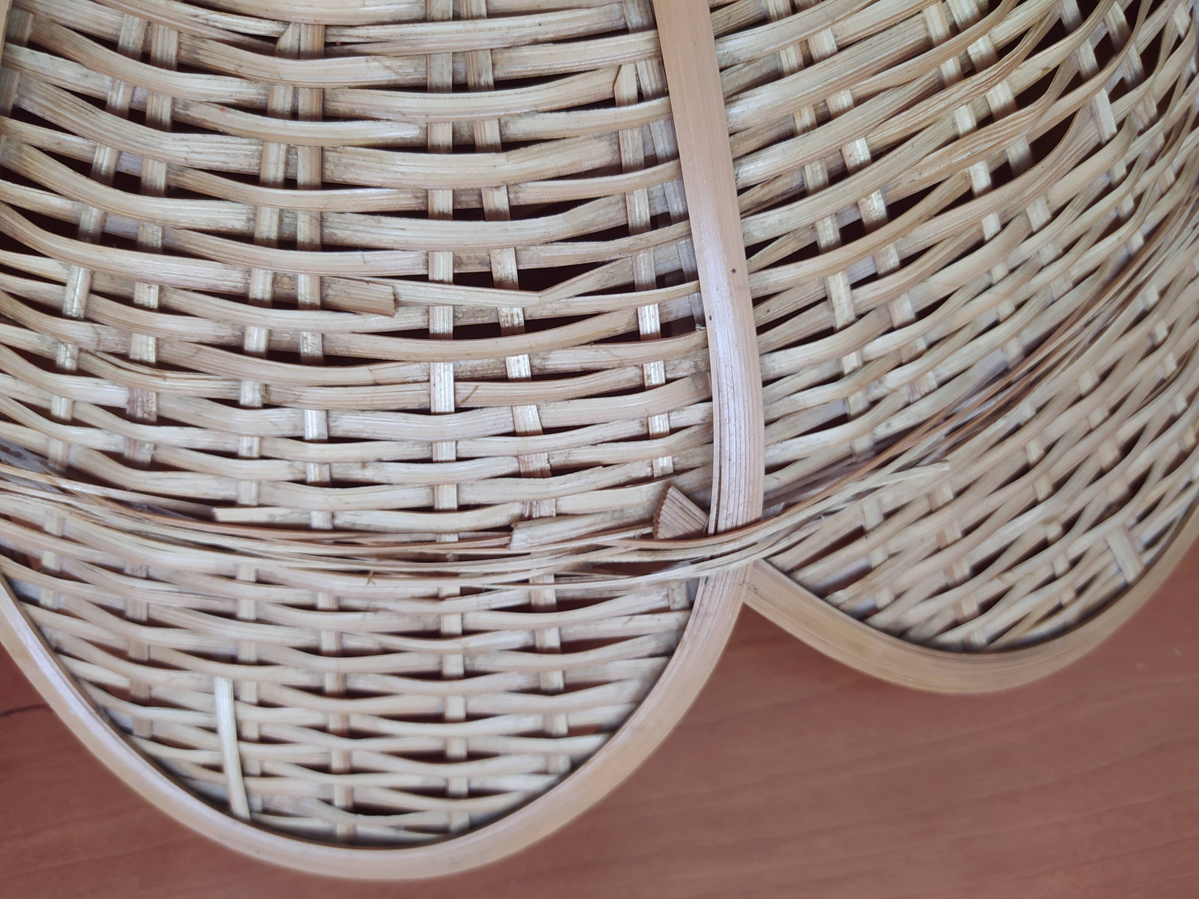 Vintage rattan hanging lamp