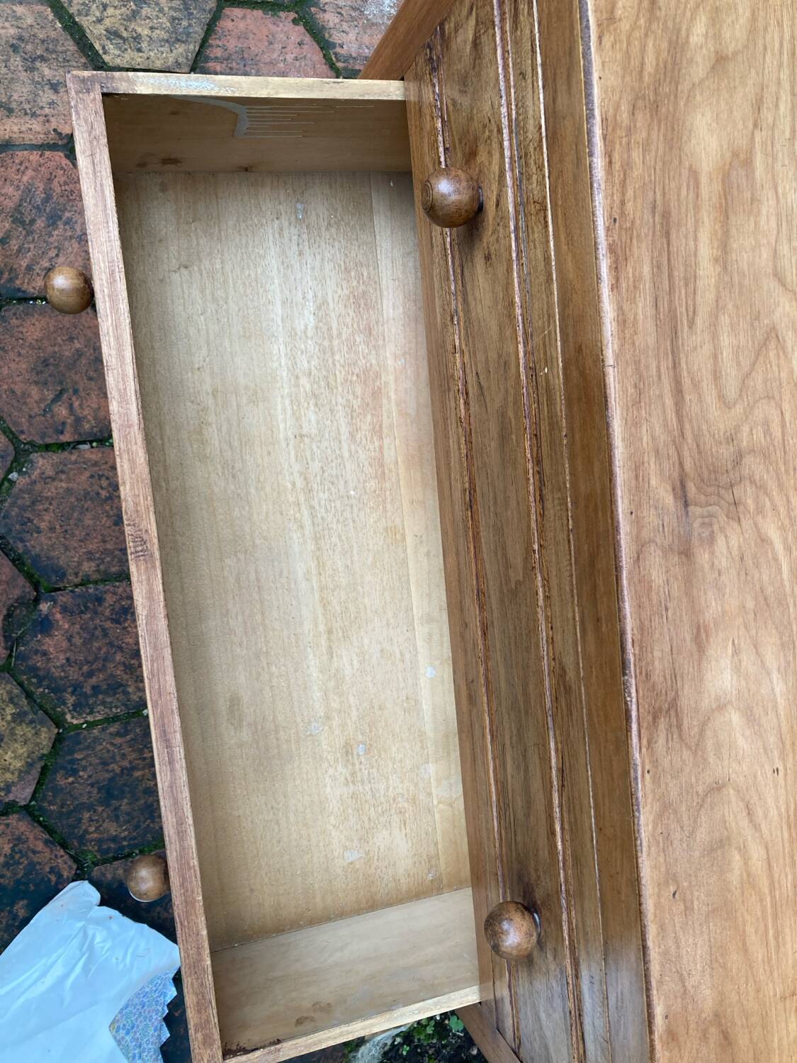 Antique chest of drawers