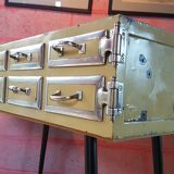 Dentist serving 1950