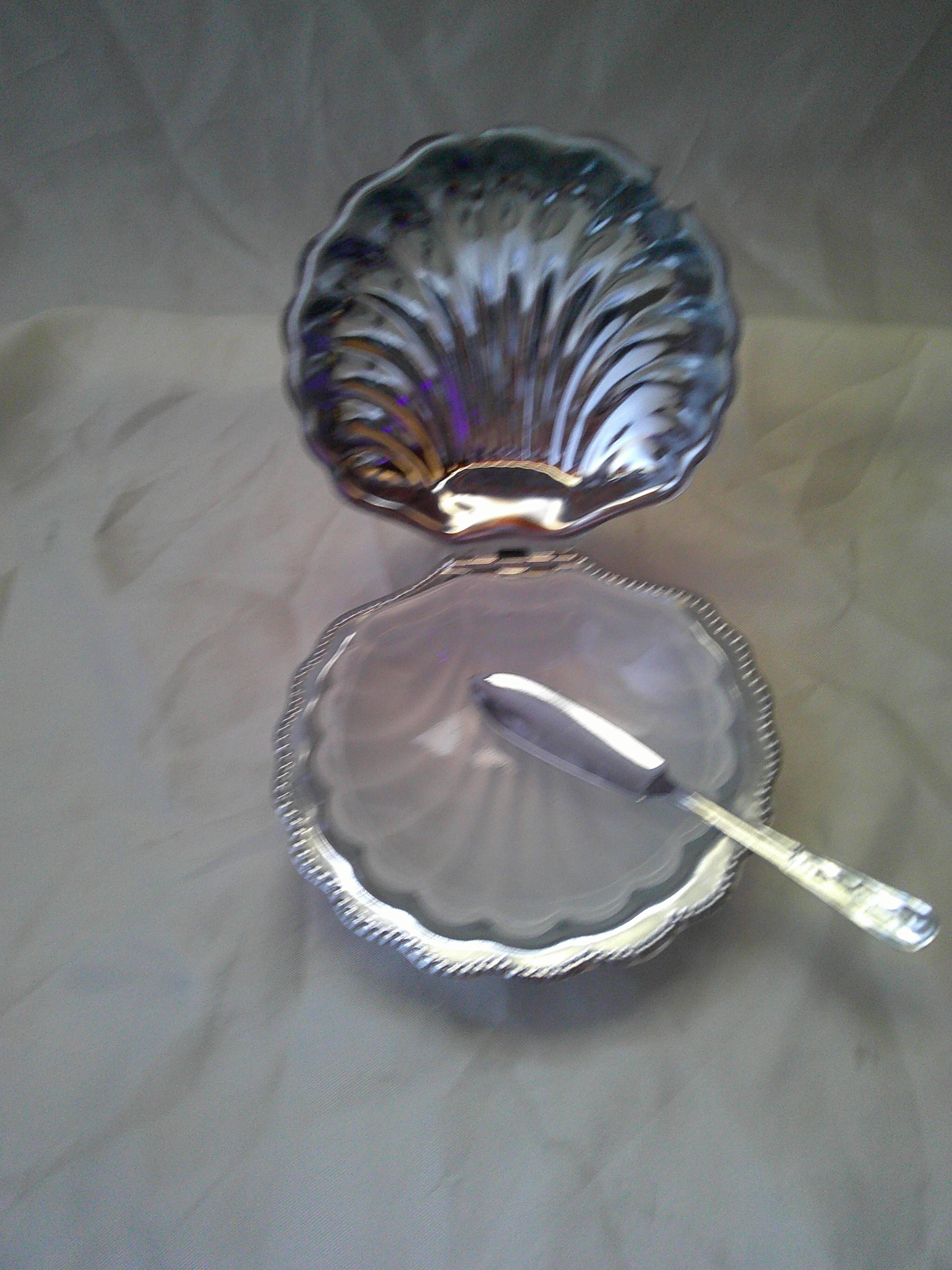 Scallop shell butter dish