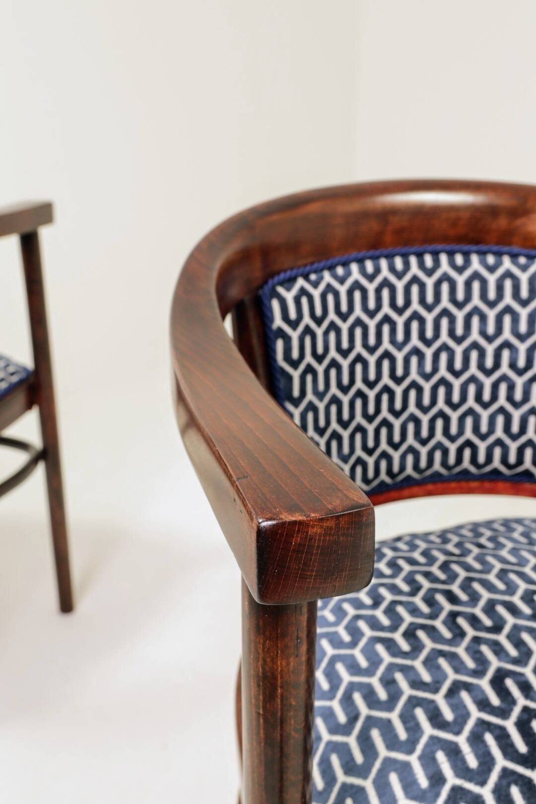 Art deco set two armchair by Thonet, 1910s full refurbished