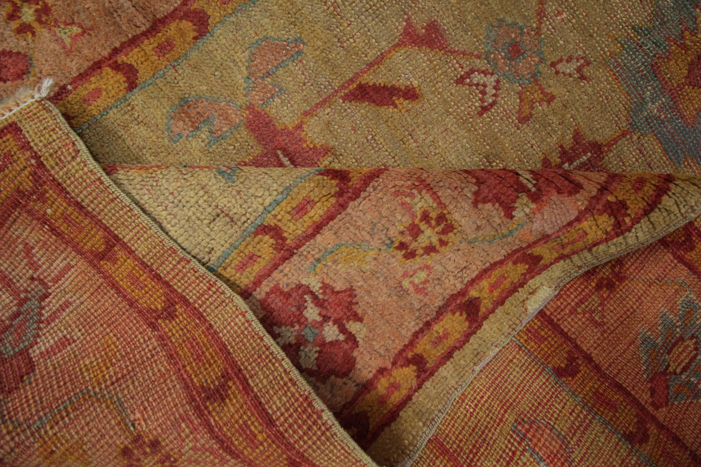 Antique oushak handwoven wool persian rug- 106x186cm