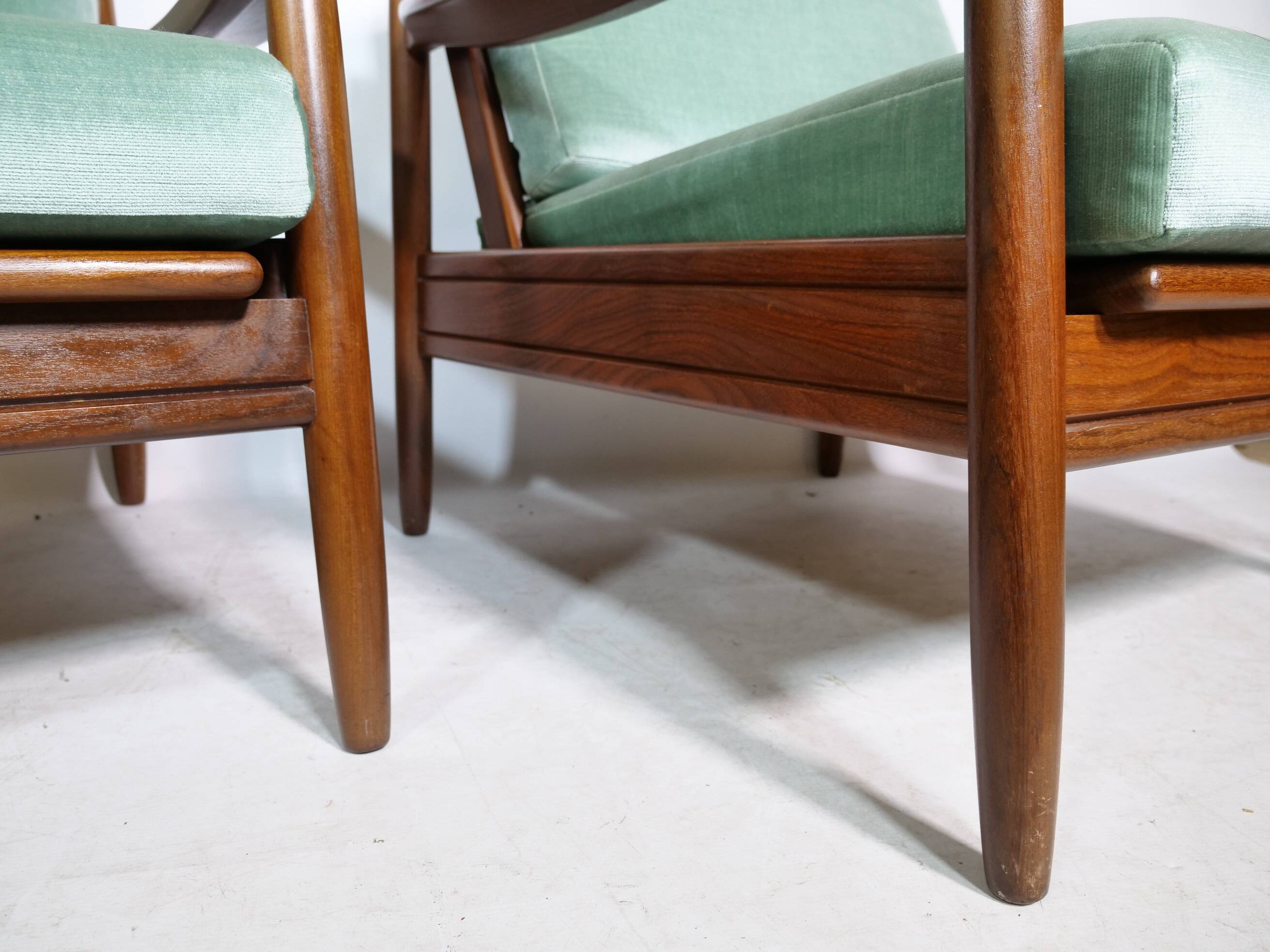 Mid-Century Design Teak Lounge Chairs from Denmark, Set of 2, 1960s