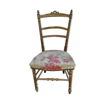 Chaise basse de style Louis XVI