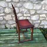 Chaise bois sculpté style médiéval heroic fantasy