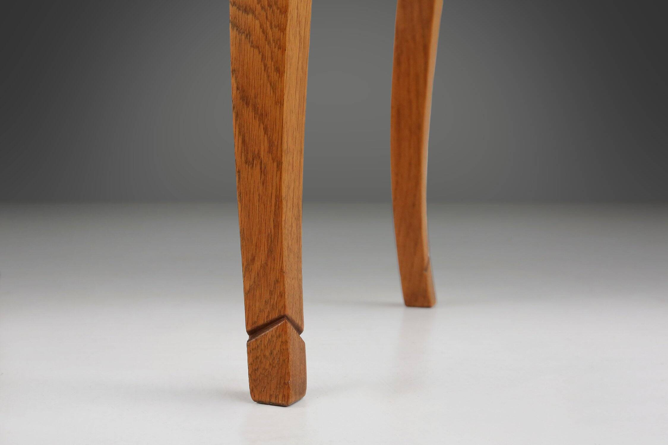 Mid-Century solid Oak carved Side Table, Belgium 1950s