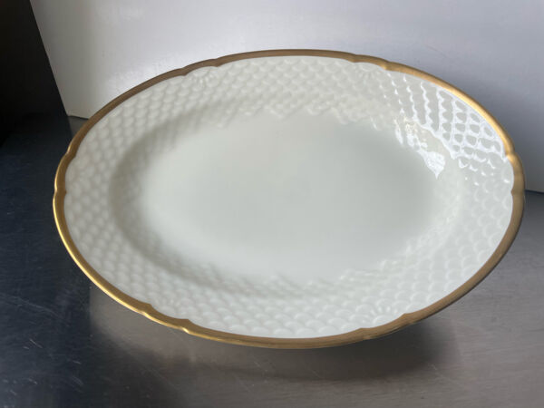 Plat oval par Bing & Grøndahl pour Royal Copenhagen