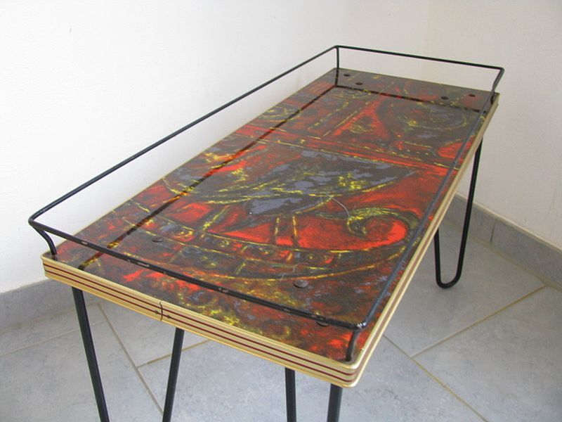 Table d'appoint années 1960