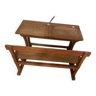 Old school desk with 2 seats and opening lockers