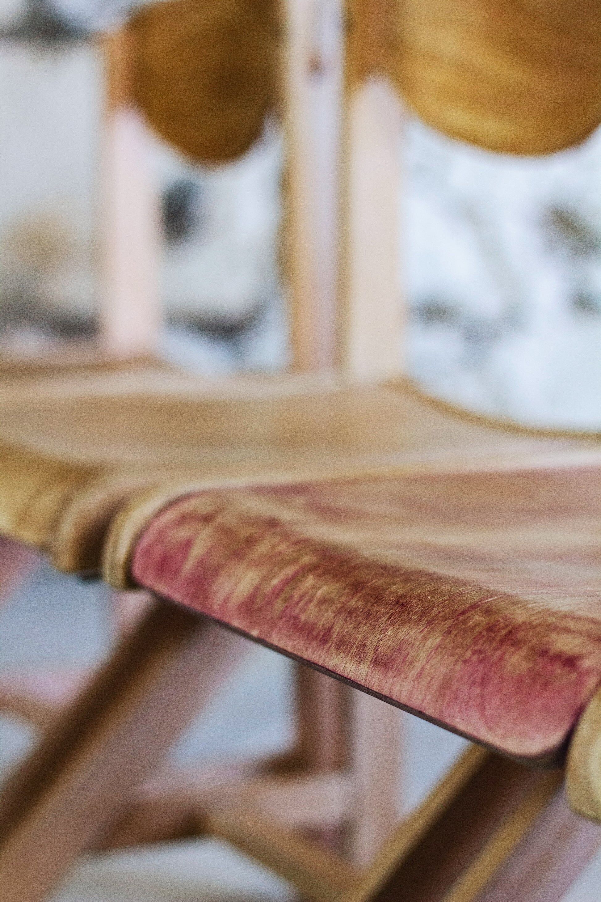 4 vintage canteen chairs in beech, 1980.