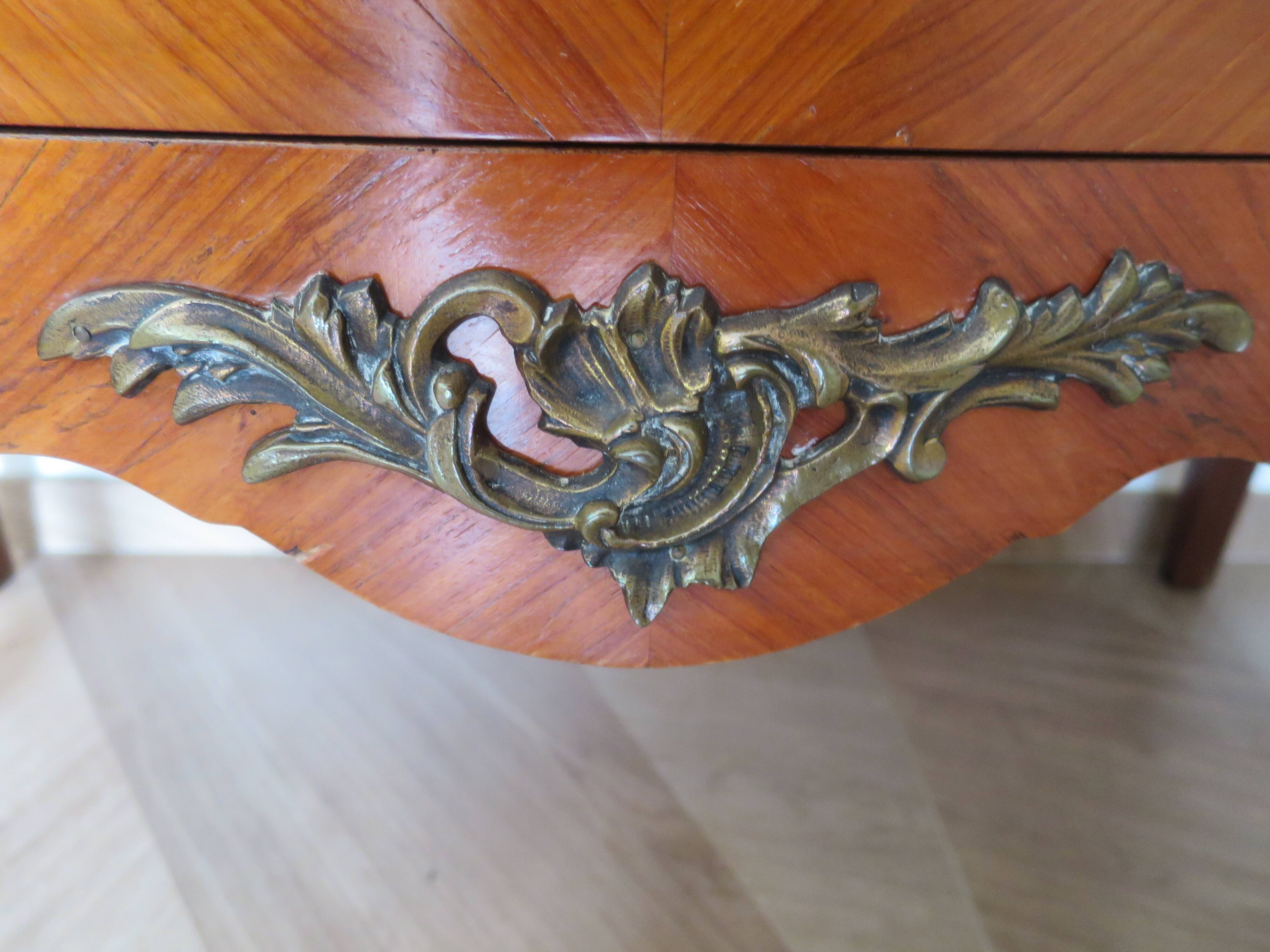 Louis XV commode - 2 drawers - floral marquetry - bronze ornament - 1950