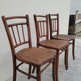 Série de 3 chaises de bistrot signé Thonet ancienne