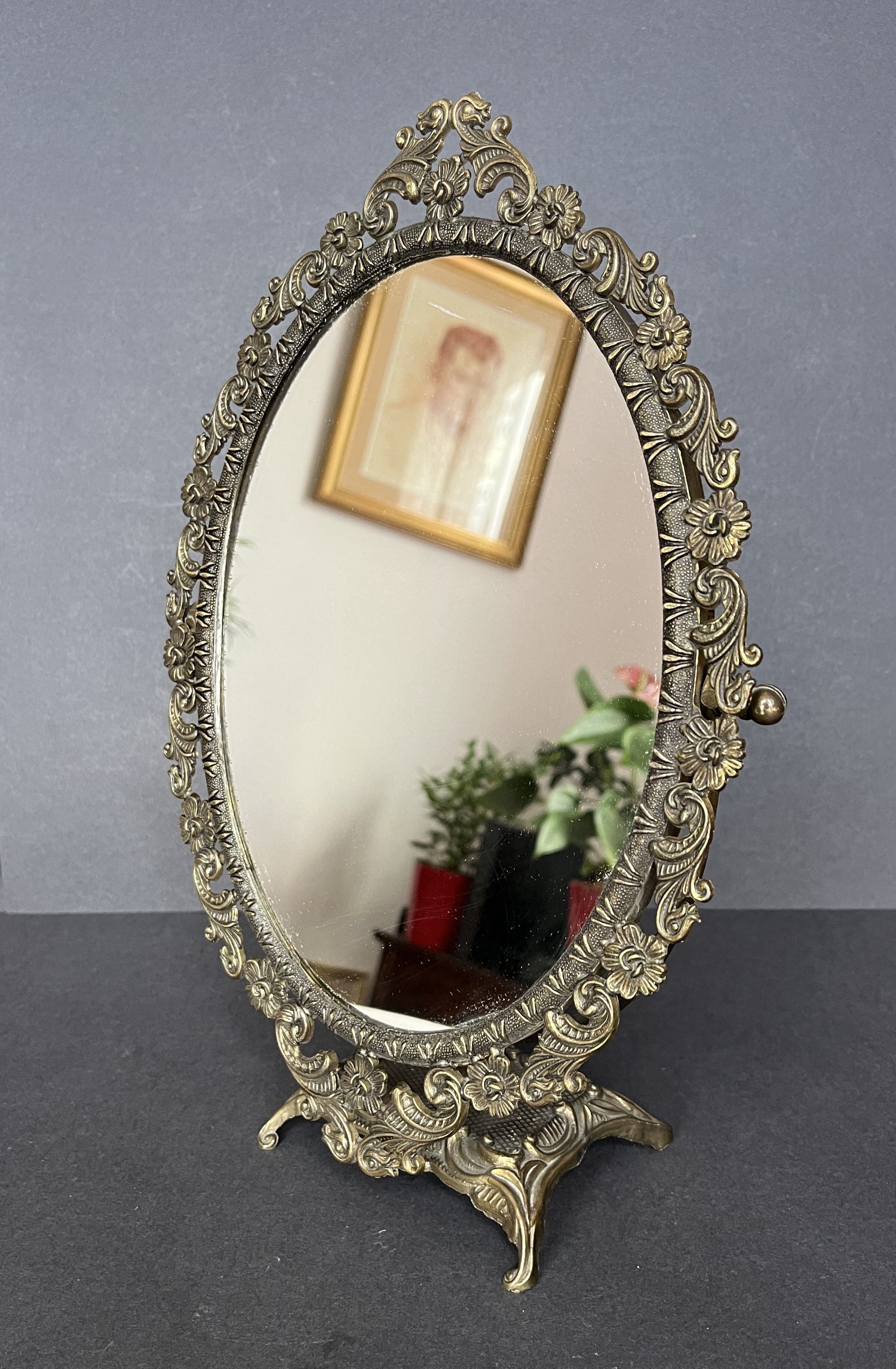 Bronze table mirror 22X34cm