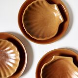 4 caramel shell cups
