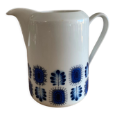 Berry high porcelain milk jar