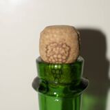 Bouteille vintage en verre vert