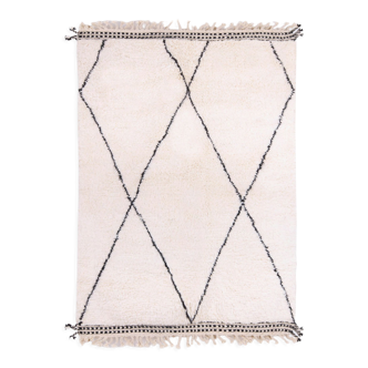 Berber carpet beni urain ecru with black lines 220 x 158 cm