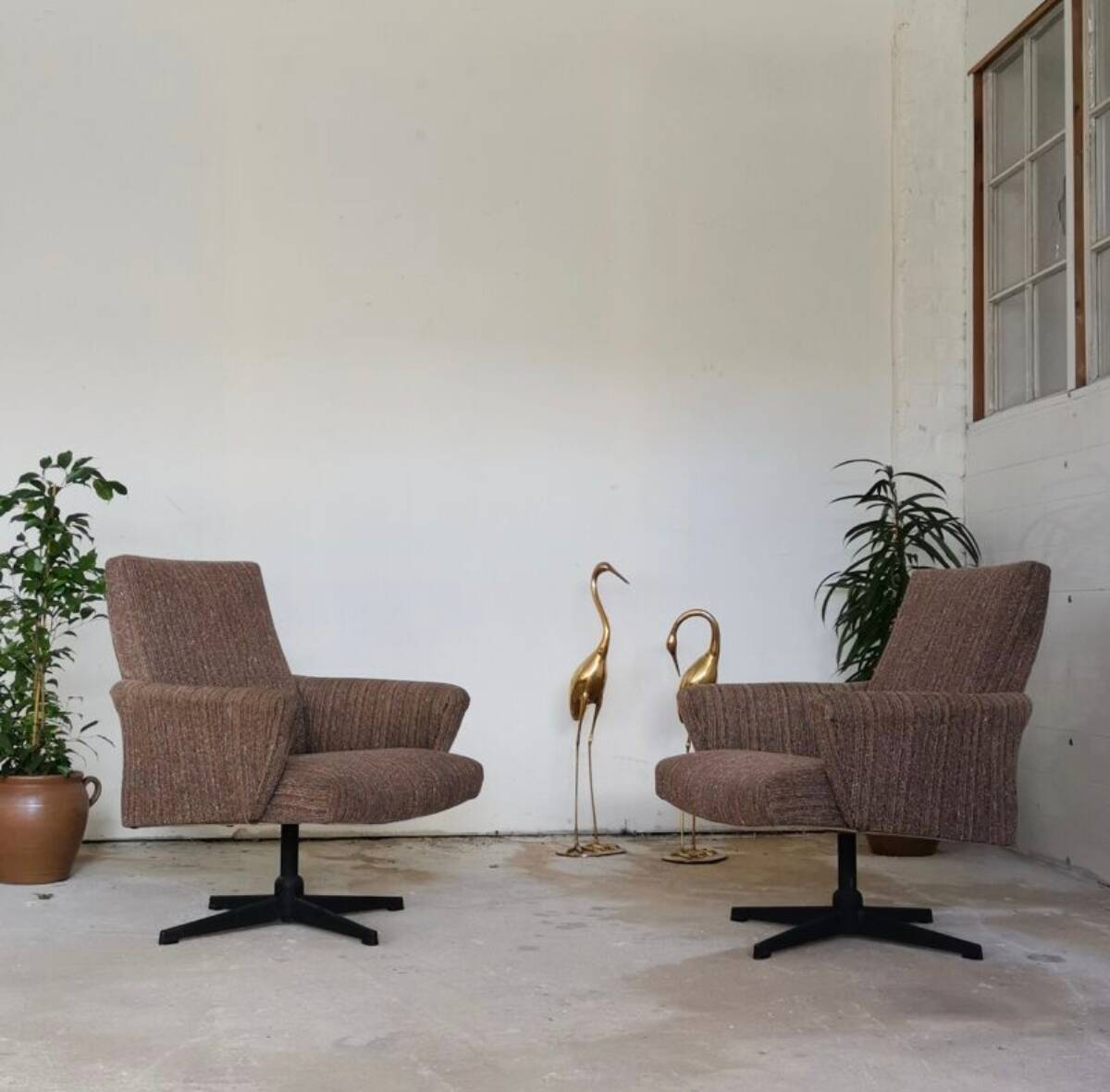 Paire de fauteuils pivotant Tchécoslovaquie 1960