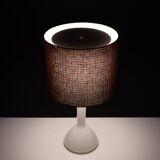 Lampe de table Kastrup Holmegaard en verre opalin Danemark années 1960
