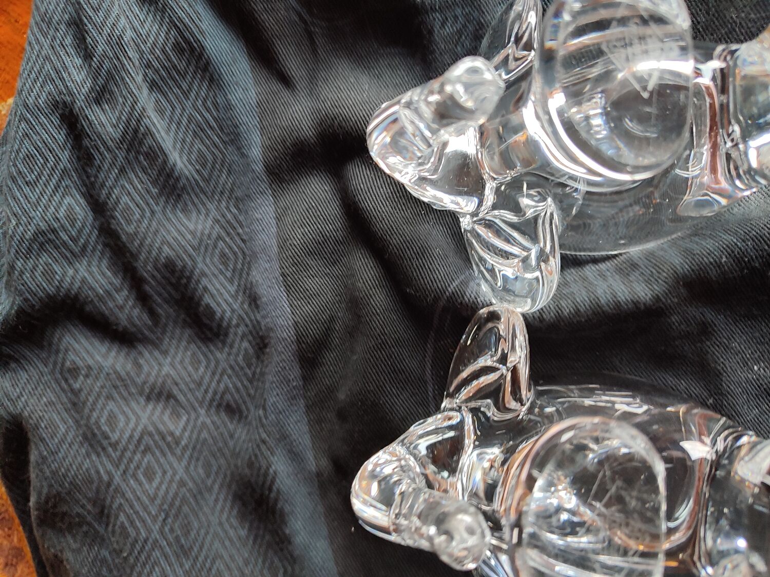Pairs empty pockets / ashtray elephants crystal valves
