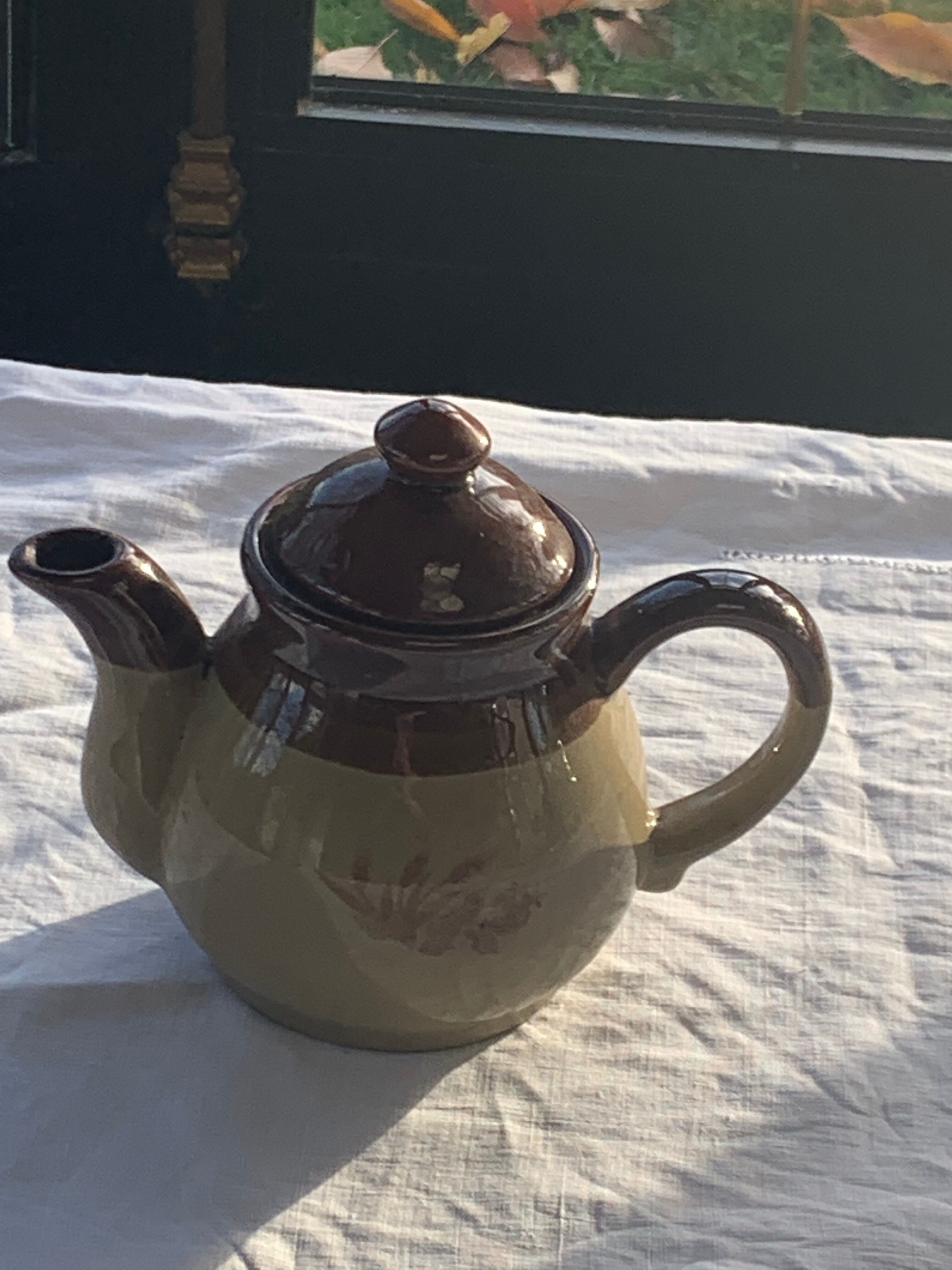 Two-tone stoneware teapot vintage floral pattern