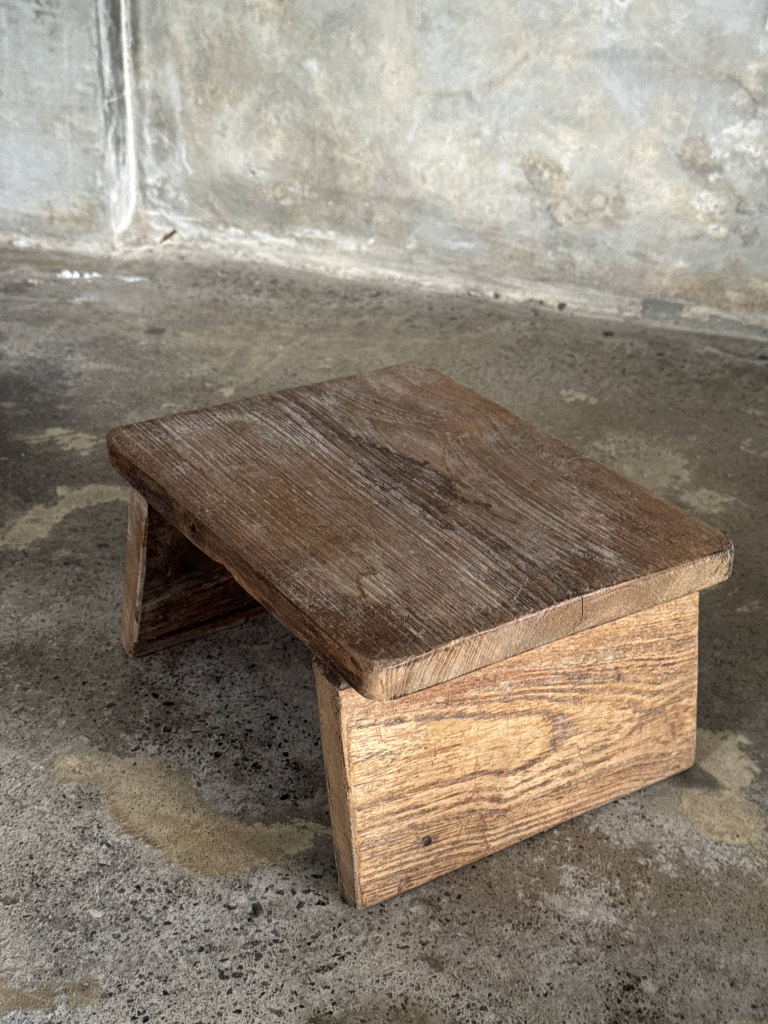 Small auxiliary stool in light antique teak (3302)