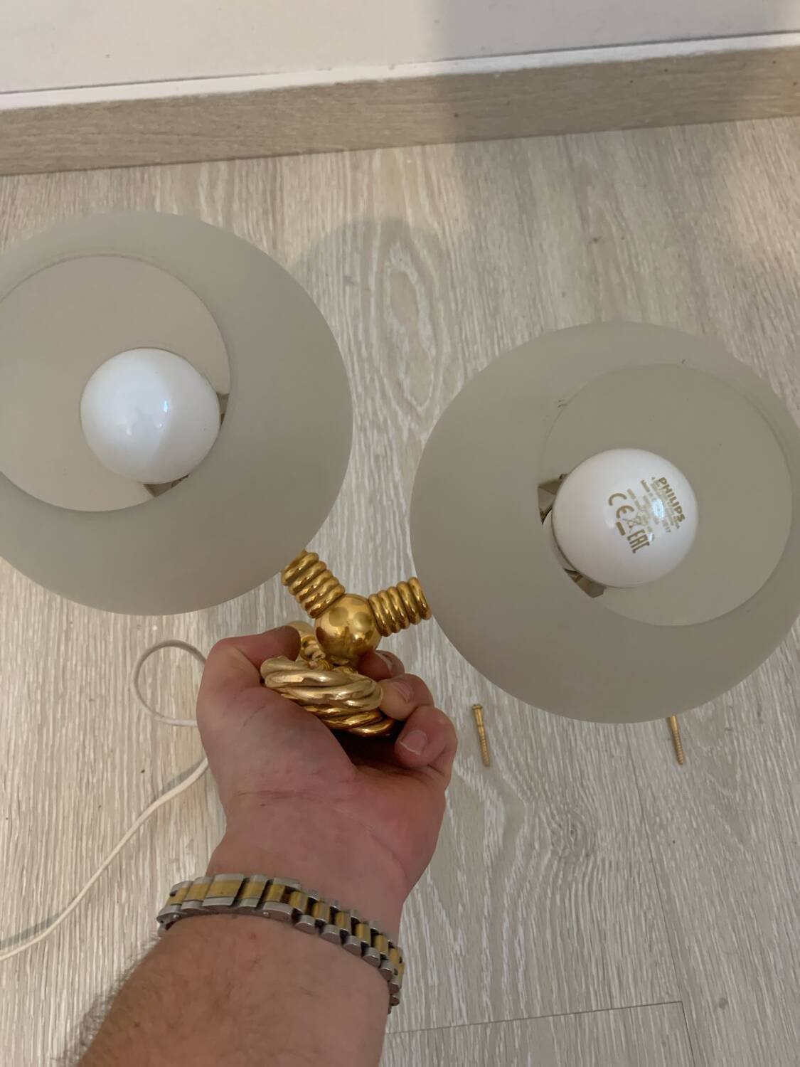 Gold wall light