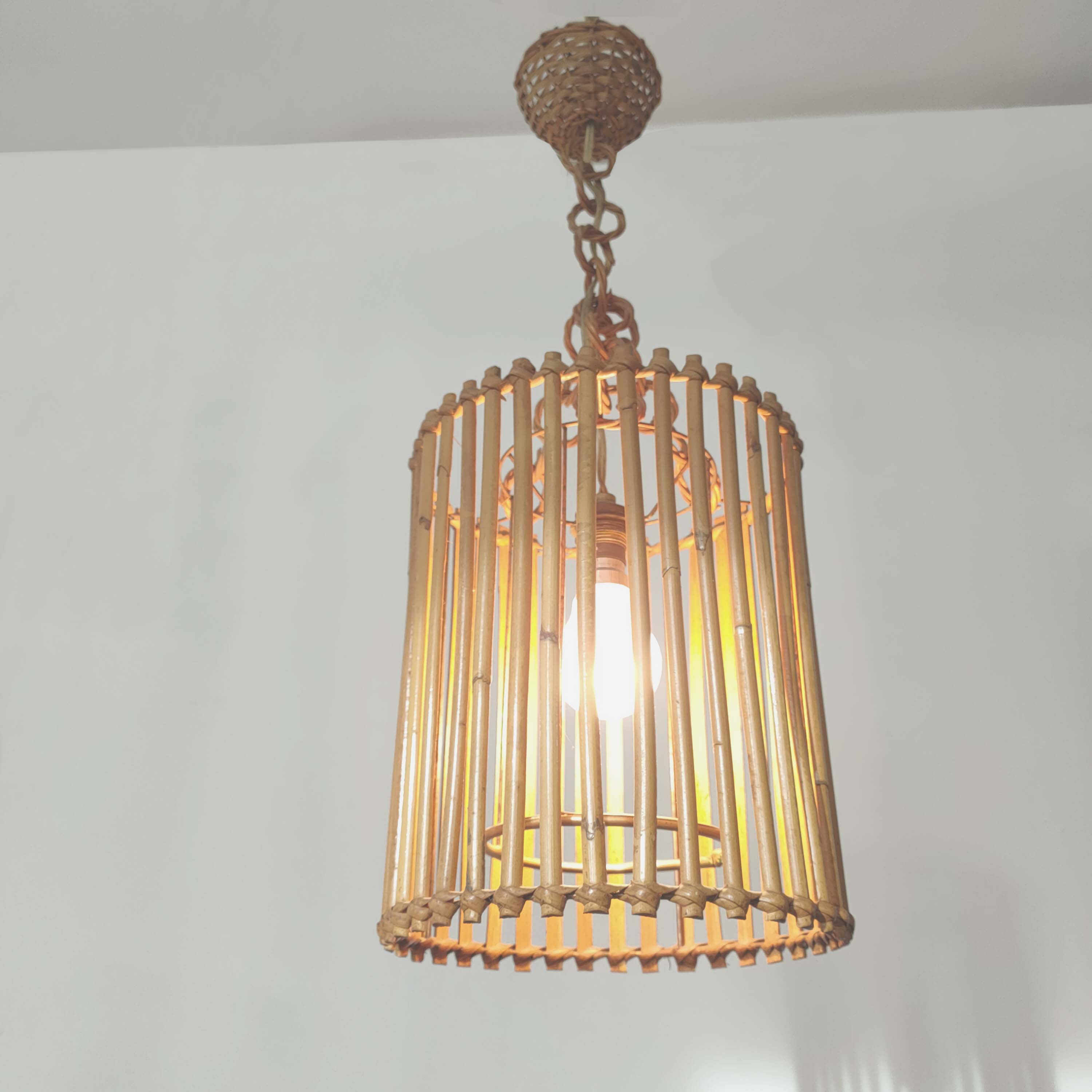 Rattan suspension