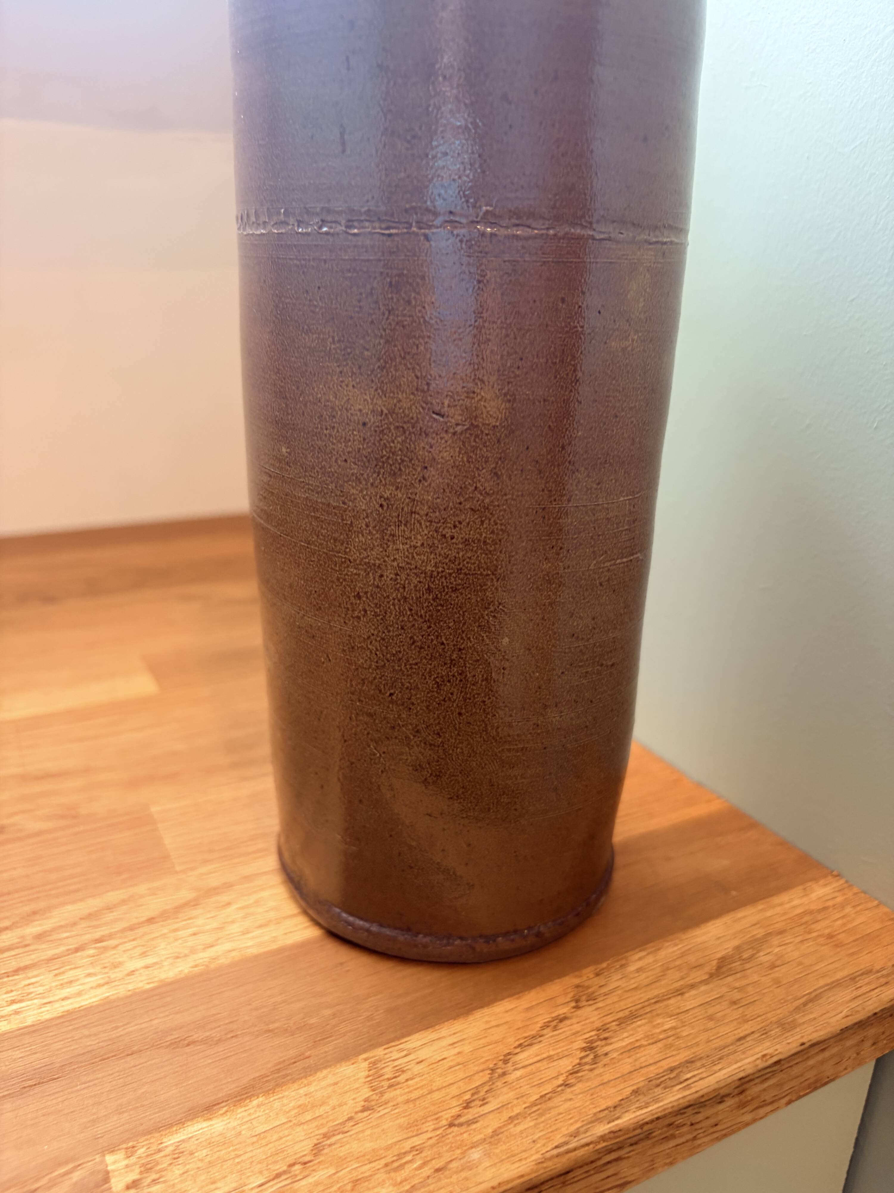 Bouteille en grès vernissé vintage 2106221
