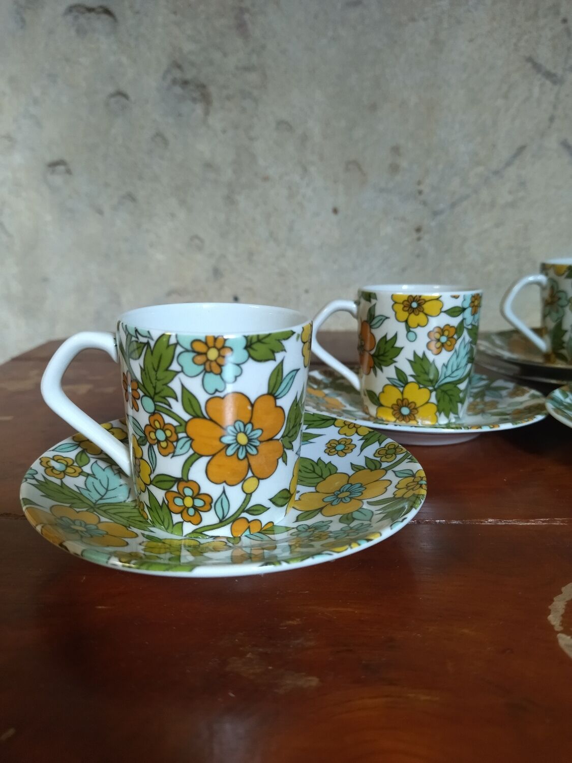 Seventies flowery coffee service