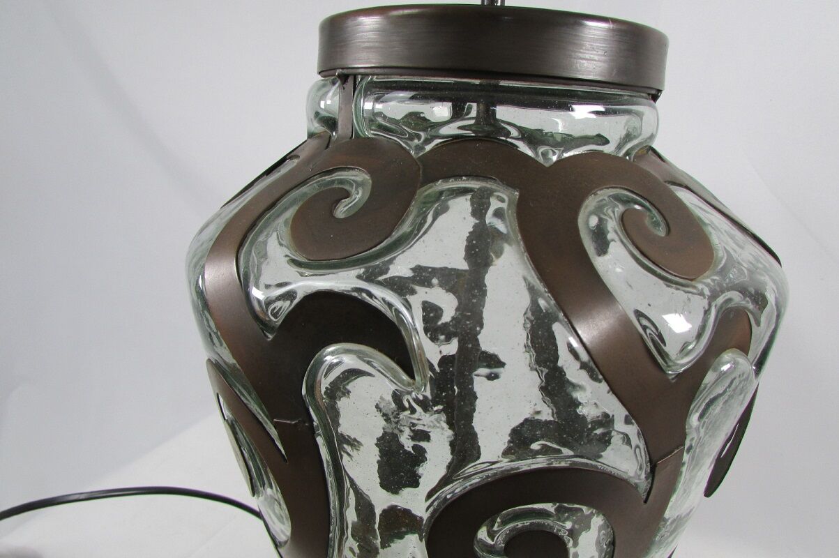 Lampe de salon, fer forgé et verre soufflé