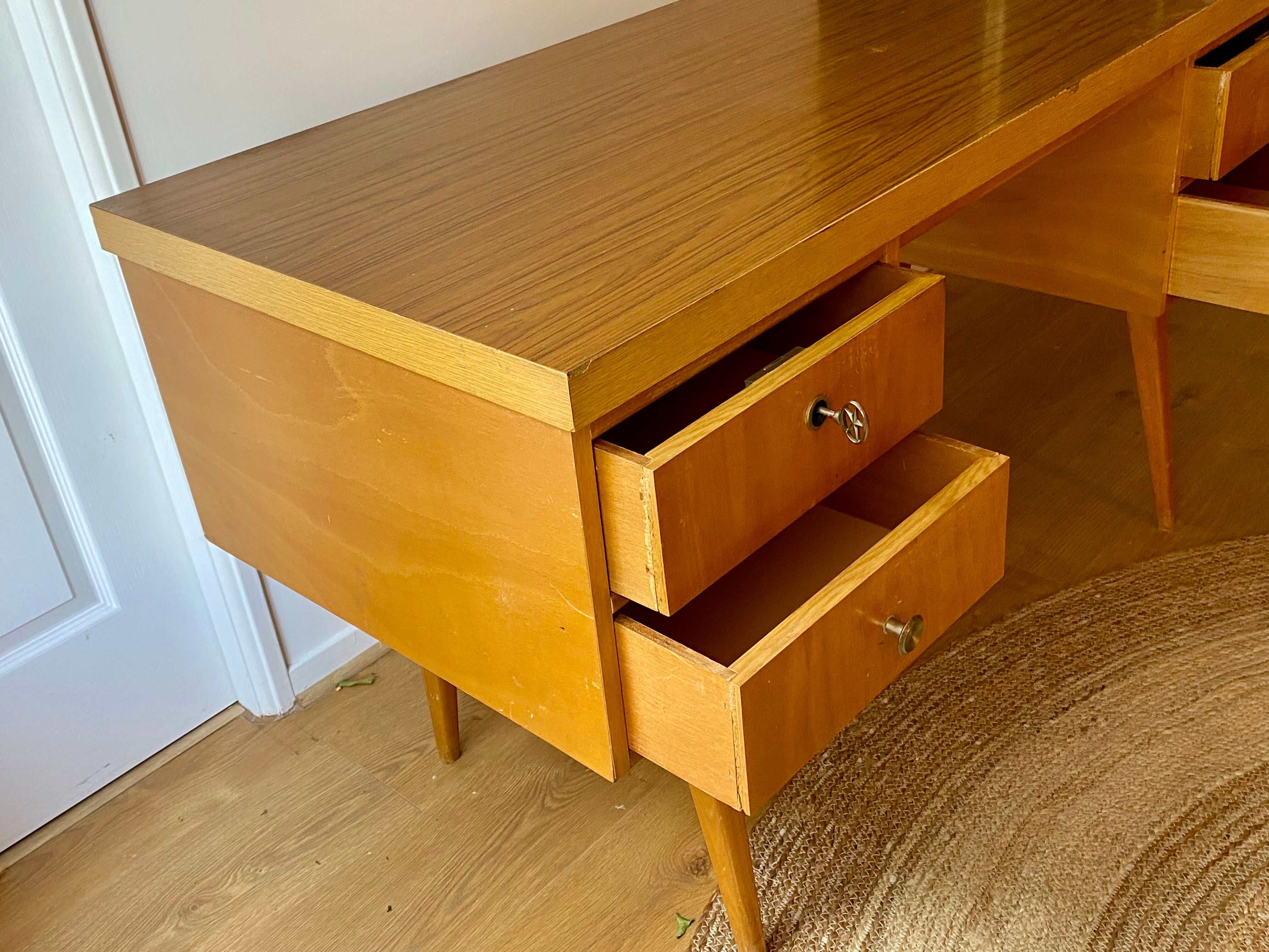 Desk feet compass 50s