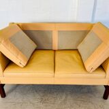 VINTAGE DANISH RETRO SKIPPER 2 PERSON SOFA IN BUTTERMILK LEATHER